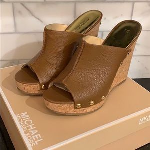 Michael Kors Belinda Wedges size 8